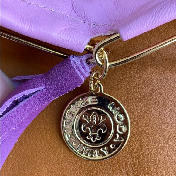 Lilac and tan leather coin purse - Picture 6 of 14